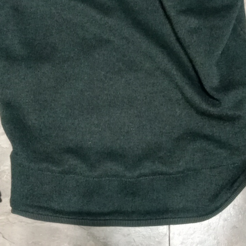 Under Armour Men's Forest Green Long Sleeve Shirt - Picture 12 of 13
